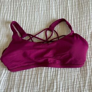 Lululemon Free to Be Bra - Wild
Light Support, A/B Cup, Size 4, Magenta